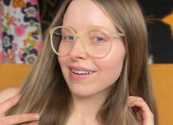 Jessie-cave-blue-fans-web