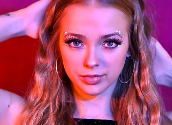 Julia Filippo Julia-Filippo-my-blue-fans-page